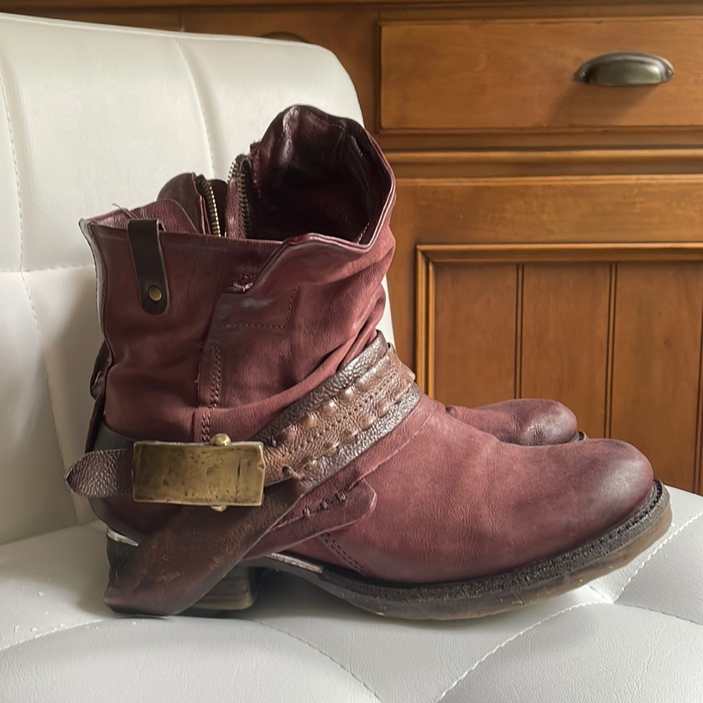 A.s. 98 burgundy boots
